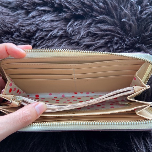 kate spade | cream full zip wallet - Picture 7 of 11
